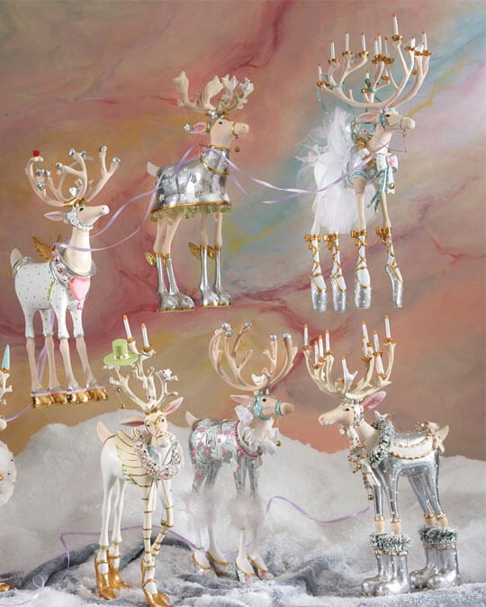 Dash Away, inspired by the classic Christmas poem “ ’Twas the Night Before Christmas,” features Santa’s eight reindeer ready to take flight around the world, assisted by their delightfully dedicated elves, Santa, and Mrs. Santa.