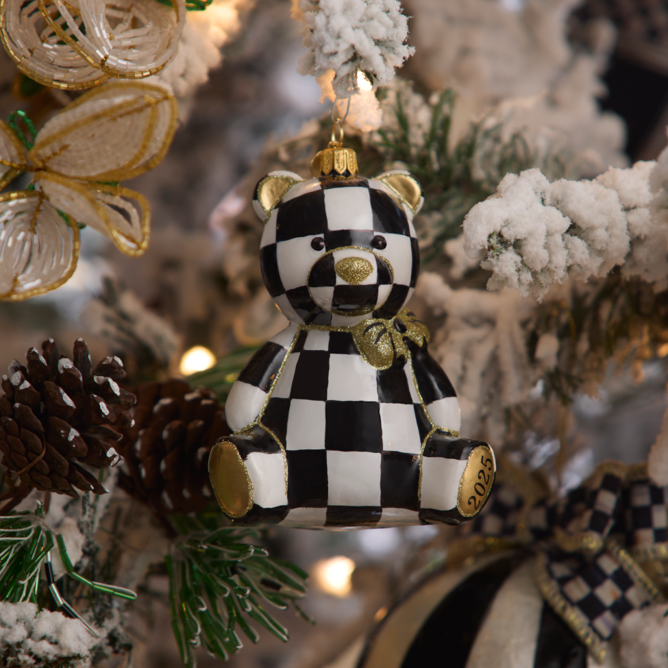 Discover New Holiday Ornaments